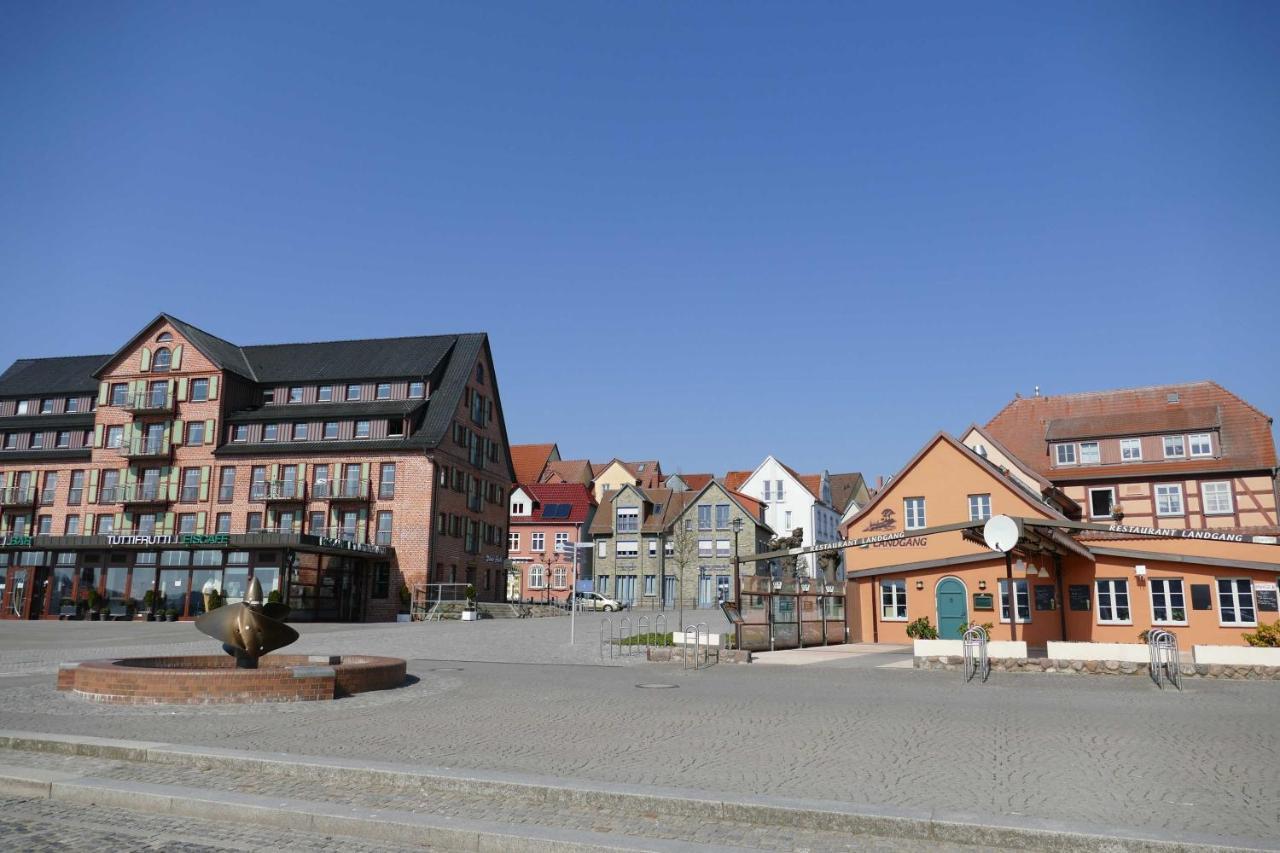 Ferienwohnung "Waren Am Hafen" Objekt-Id 11992-8 Екстериор снимка